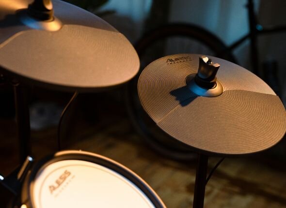 Alesis Nitro Ultimate Kit, Phiên Bản Đỉnh Cao Toàn Diện Của Dòng Nitro